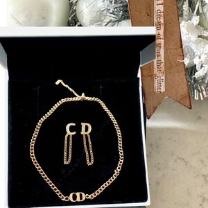 CD Necklace & Earring Set BRAND NEW